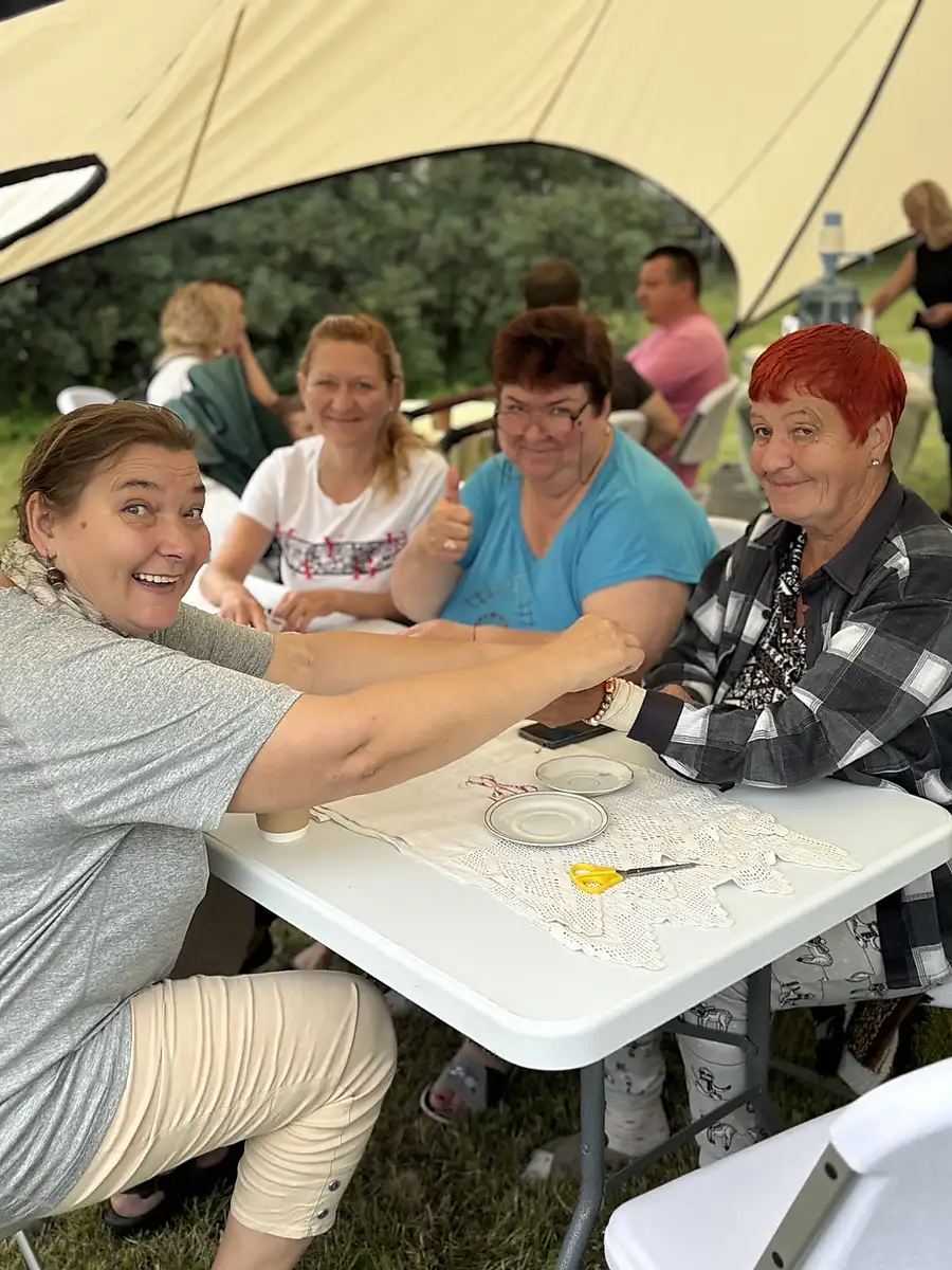 Smaidām vienā valodā